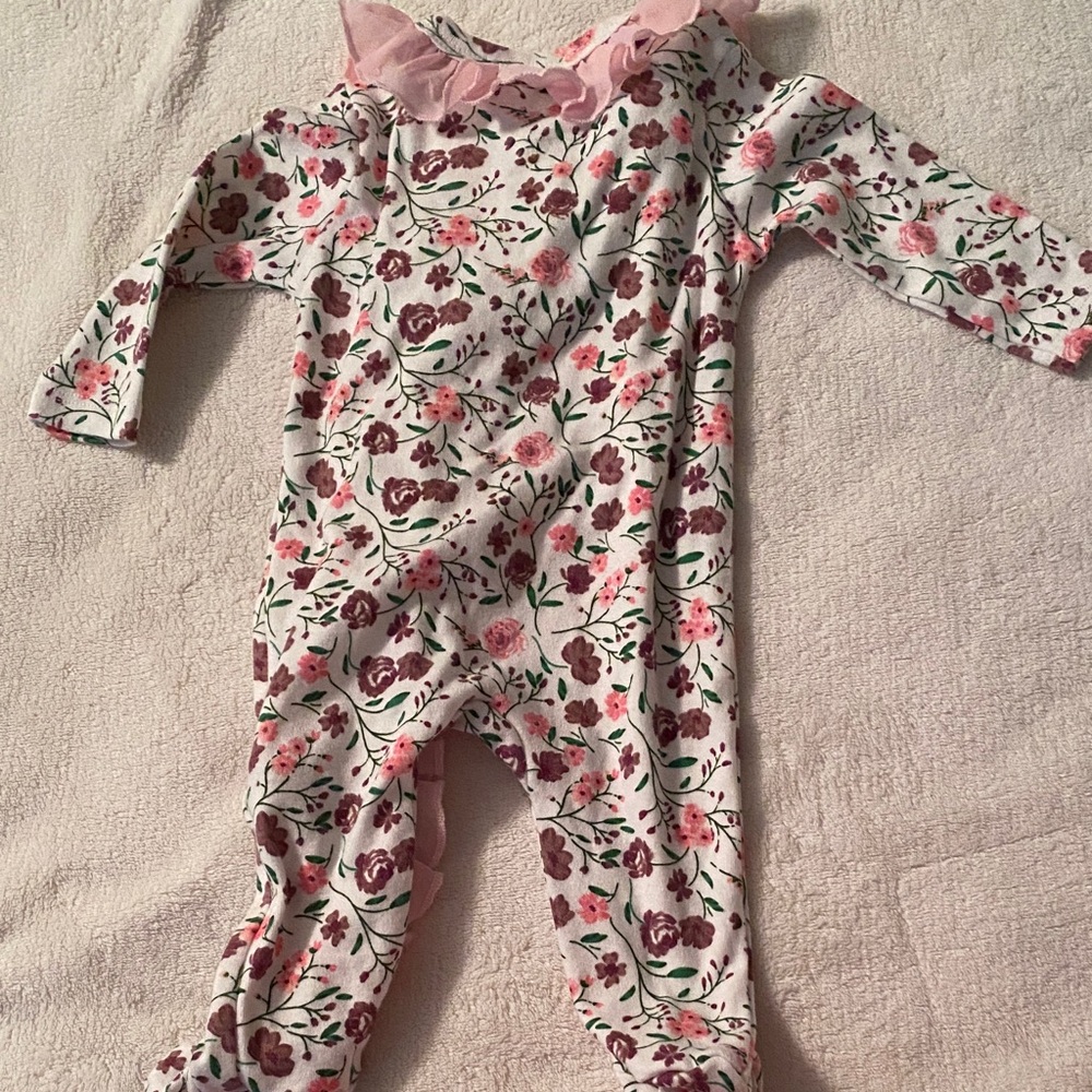 Baby Essentials Floral Ruffle Footie - Picture 5 of 5